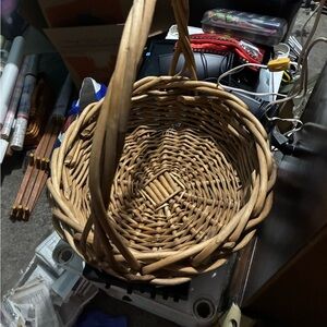 Woven Round Natural Brown Basket with Handle
